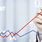 Grafik pertumbuhan investasi yang menunjukkan peningkatan kesehatan keuangan pribadi.